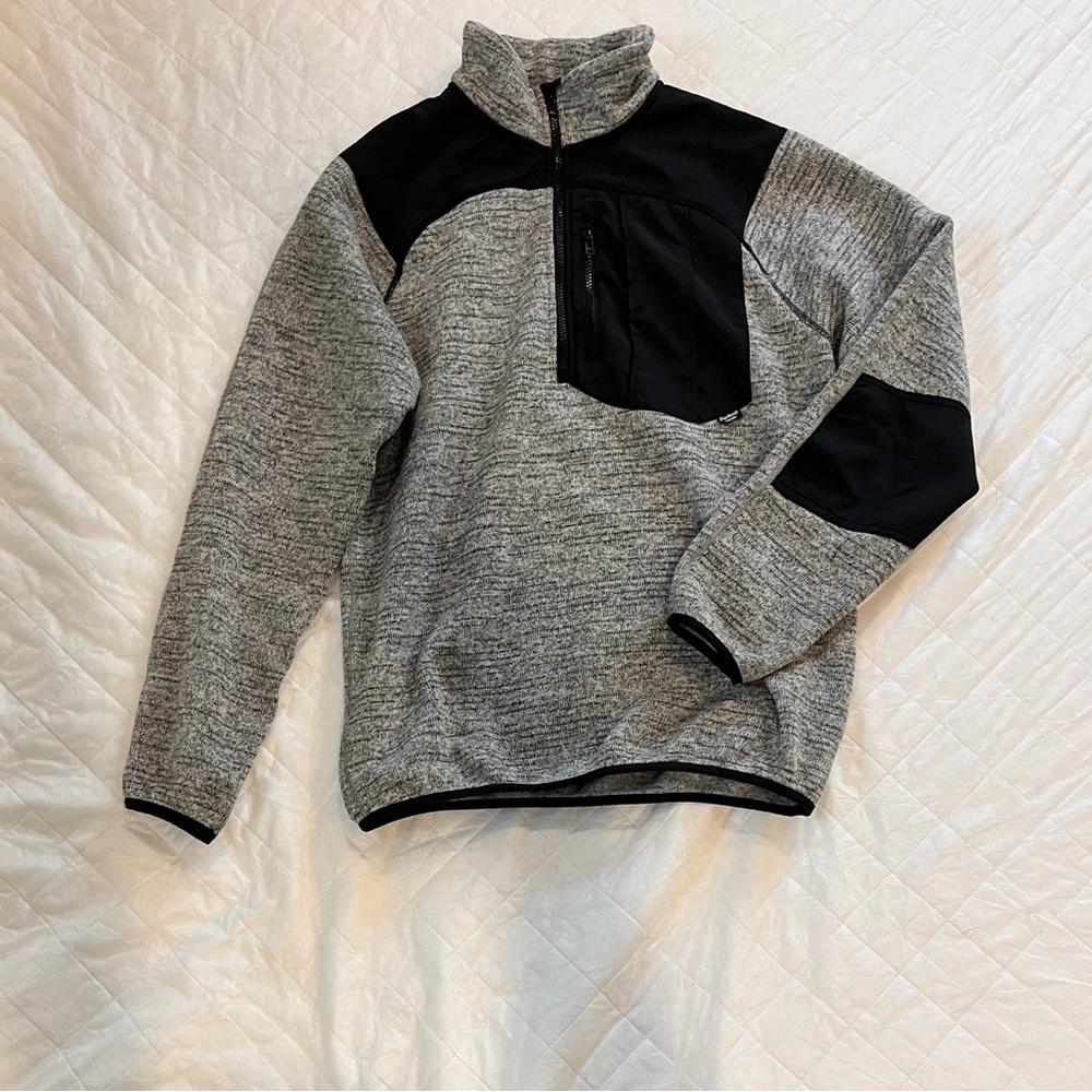 Fayettechill Men’s 1/4 zip Fleece